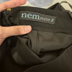 Váy nữ nemnew2 chính hãng size S màu đen họa tiết hoa lá 931099