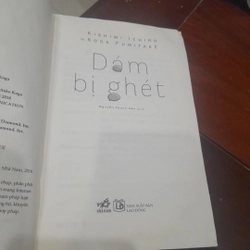 DÁM BỊ GHÉT (The international bestseller) 309207