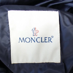 Áo khoác lông vũ MONCLER 636670