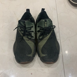 Nike mua tại store bao check như mới