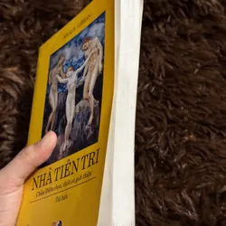 Nhà tiên tri 705540