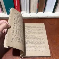 II Sách Xưa: Trung Tâm Báo Chí (Tập 1) - IULIAN XÊ MI Ô NỐP - 1987 751385