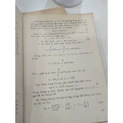 Thuyết lượng tử về nguyên tử và phân tử - Nguyễn Đình Huê và Nguyễn Đức Chuy 701840
