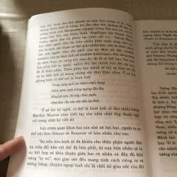 Người đàn bà trong tướng mệnh 976031