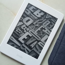 Máy đọc sách Kindle PPW3 màu trắng 144946