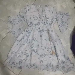 Đầm voan  cổ tim