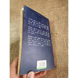 Lưng chừng cô đơn - Nguyễn Ngọc Thạch 2014 mới 80% ố(Sách văn học) HLSC2404 1028400