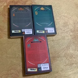 COMBO DANIEL SILVA : THIÊN THẦN SA NGÃ- CÔ GÁI NGƯỜI ANH- CHÂN DUNG MỘT GIÁN ĐIỆP 740139