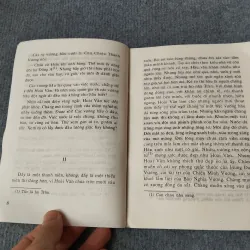 LÁ CỜ THÊU SÁU CHỮ VÀNG - NGUYỄN HUY TƯỞNG 719831