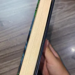 Balm
by Dolen Perkins-Valdez
(Khổ lớn, giấy cắt thủ công) 723232