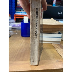 Modern German Poetry : An Anthology with verse translation 523082