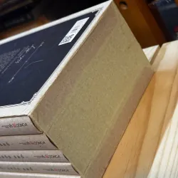 Box những người khốn khổ 781666