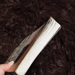 Nỗi buồn chiến tranh 738137