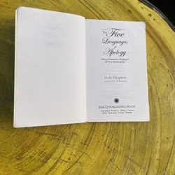 THE FIVE LANGUAGES OF APOLOGY- GARY CHAPMAN - JENNIFER THOMAS 735643