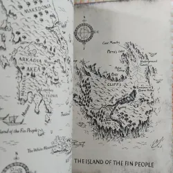 THE OUTSIDERS Michelle Paver – Gods and Warriors (Tập 1) 750708