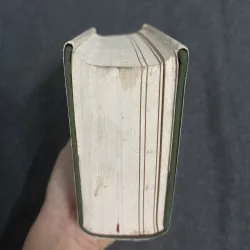 Thơ mới (1932-1945): Tác giả và tác phẩm 925471