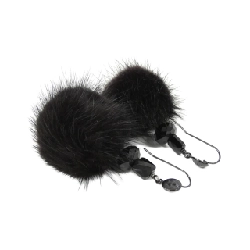 Bông tai nhung đen Louis Vuitton 626478