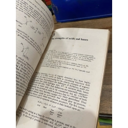 A GUIDEBOOK TO MECHANISM IN ORGANIC CHEMISTRY, SIXTH EDITION - PETER SYKES 309984