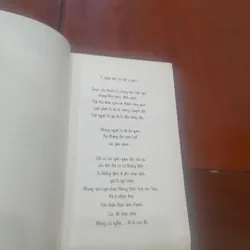 Kelly Phuong - KẺ THUẬN TAY TRÁI 689087