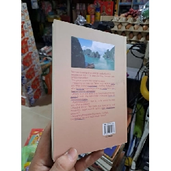 VietNam: Paradise Or Hell - Giang Pham, Kim Wilson - 2016 mới 80% có viết - KỸ NĂNG - HCM3012 925257