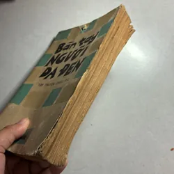 Bàn tay người da đen 736537