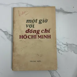 Một giờ với đồng chí Hồ Chí Minh - Nhà xuất bản Thanh Niên 799175