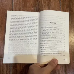 Từ cái nhìn văn hoá - Đỗ Lai Thuý (o4) 1027074