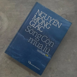 Sông Côn mùa lũ 380030