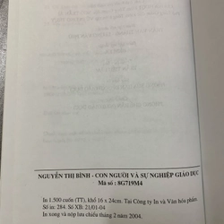 Nguyễn thị bình - con người và sự nghiệp giáo dục. 999 462874