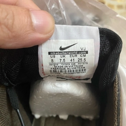 Nike mới 100% size 41 198776