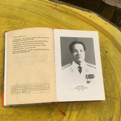 TỔNG TẬP ĐẠI TƯỚNG NGUYỄN CHÍ THANH ( hai cuốn)- nhiều tác giả  784181