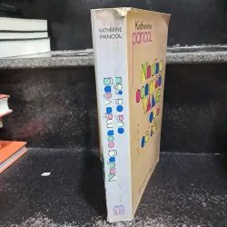 Những con mắt vàng của cá sấu 1013440