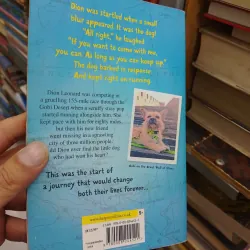 sách Finding GOBI - The true story of one little dogs big journey (B1) 703621