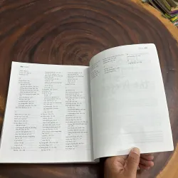 II Nhập Môn Tư Duy Thiết Kế Bố Cục Và Typography - Lisa Graham - 2022 991976