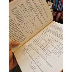 LINEAR EQUATIONS AND MATRICES - John B. Johnston & G. Baley Price & Fred S. Van Vleck 256476