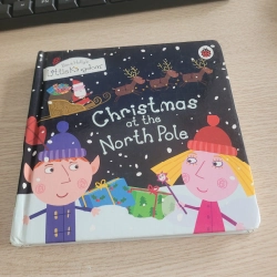 Christmas at the North Pole (Ben & Holly's Little Kingdom)  Based on the show by Neville Astley & Mark Baker 531317