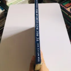 TỰ HỌC ĐÀN GUITAR SOLO (T1) 777982