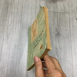 Bác hồ kính yêu 1977. 10a1 1025675