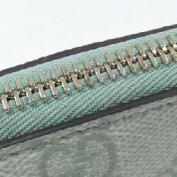 Túi đeo vai GG EMBLEM 815218 FAEEA của Gucci - Hàng hiệu Chính hãng 763939