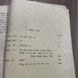 Văn học dân gian Việt Nam - 1961 696972