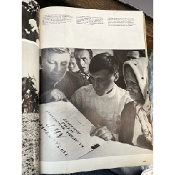 Sách tiếng Nga 7 753952