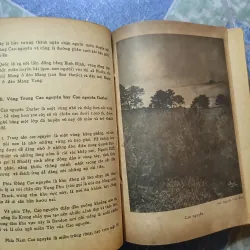 Cao Nguyên miền Thượng - Cửu Long Giang - Toan Ánh 705059