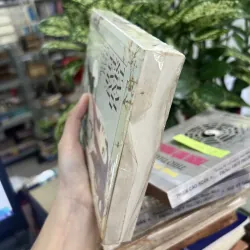 TAM SINH TAM THẾ CHẨM THƯỢNG THƯ - ĐƯỜNG THẤT CÔNG TỬ 1010040