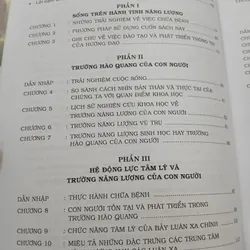 NHỮNG BÀN TAY ÁNH SÁNG - LÊ HÀ LỘC, NGUYỄN ĐÌNH PHƯ biên dịch 738262