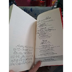 Tình yêu không phải là tất cả - nhiều tác giả VĂN HỌC HCM1008 920101