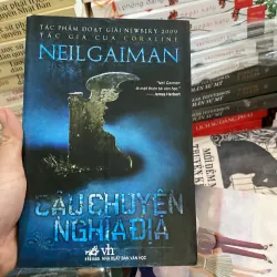 Câu chuyện nghĩa địa (The Graveyard Book) của tác giả Neil Gaiman