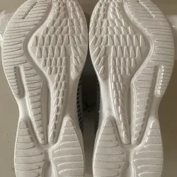 Giày thể thao nữ : Mới - chưa từng  mang ra ngoài - nhẹ  màu xám size 37 720351