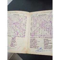 Word Searches - Anti-Stress Puzzles (2016) - Gareth Moore Mới 80% HCM.ASB0203 357851