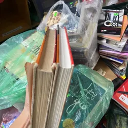Sách đất vỡ hoang bìa cứng 312736
