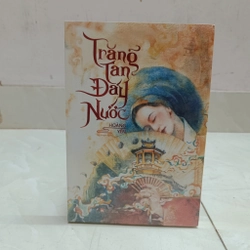 Trăng tan đáy nước - Hoàng Yến